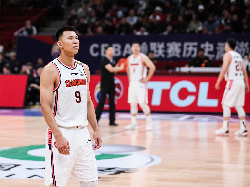 关键时刻出 关键时刻出